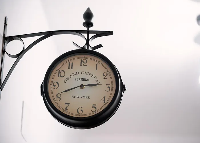 Vivid By Ndk And Vitosha Blvd With Free Secured Parking And Ac Σόφια